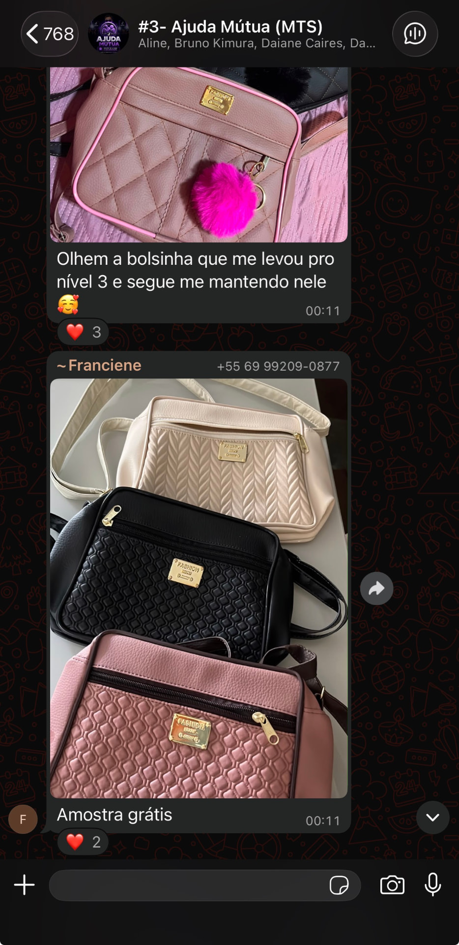 Mensagens de alunos mostrando amostras grátis recebidas das lojas